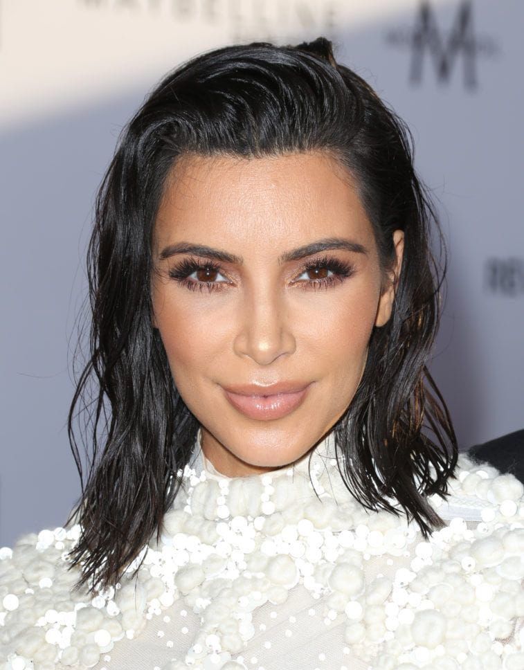 ทรงผมประบ่า