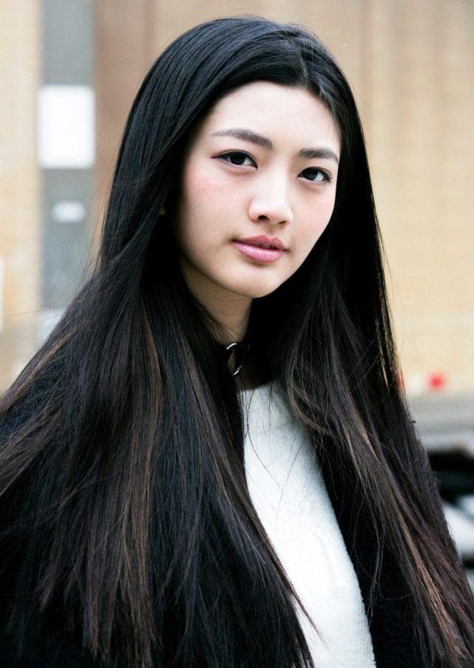 ไอเดียไฮไลต์ผมสีดำ ที่จะทำให้สาวผมดำดูเจิดจรัส สวยสยบทุกสายตา