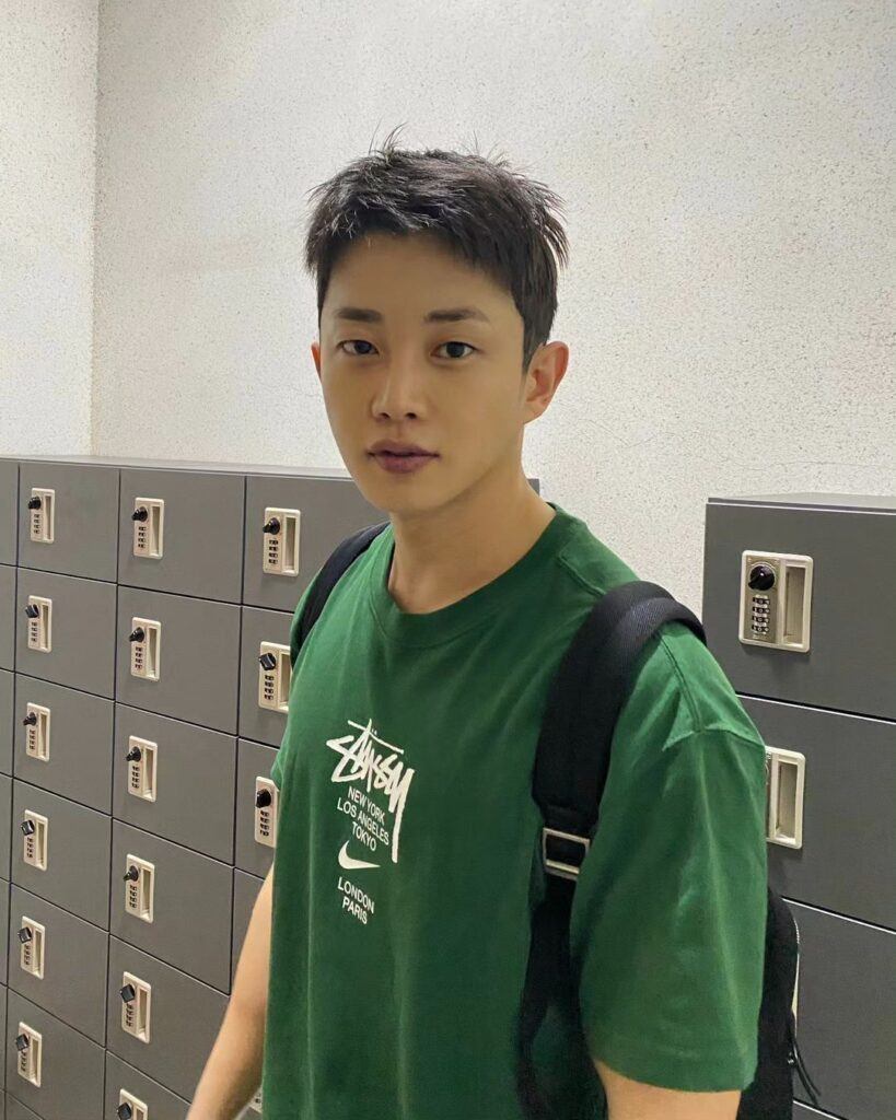 ผมทรงทหารเกาหลีซอยสับ