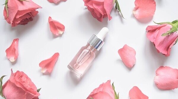 Soft As A Petal! 3 Diy Lip Oils To Get Softer, Smoother Lips