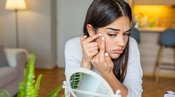 Everything You Need To Know About Using Pantothenic Acid For Acne