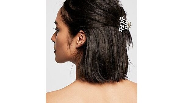 Classic 90s claw clip updo for long hair