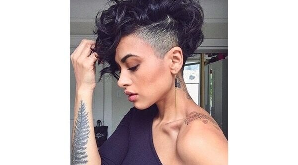 Curly knot hairstyles for short curly hair