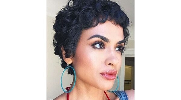 Curly knot hairstyles for short curly hair