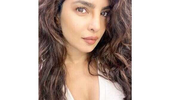 Stick to cold water while shampooing your hair like Deepika Padukone