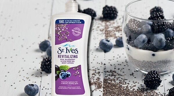 St. Ives Revitalizing Acai Blueberry & Chia Seed Oil Body Lotion