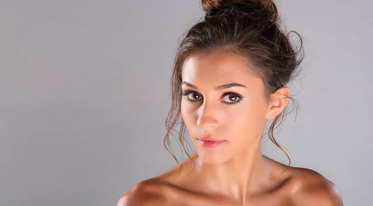 Half Updo Bun