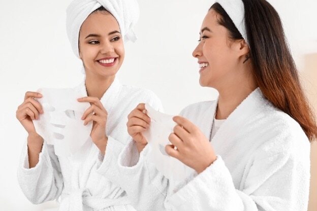 Our Editors' Top Picks For Face Masks & Usage Tips