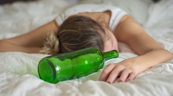 6 Homemade Drinks That Will Bid Your Hangover Goodbye