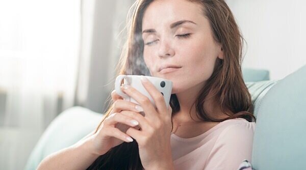 5 Herbal Teas To Sip On For Healthy Skin And Lustrous Hair