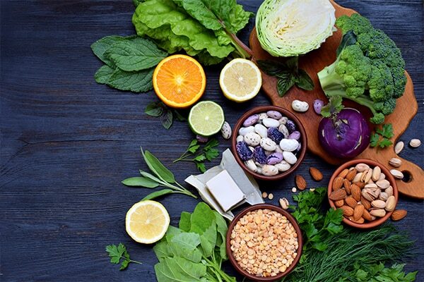 Leafy greens- High at hyaluronic acid