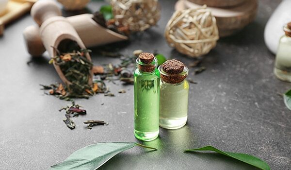 Wondering If You Should Use Tea Tree Oil For Acne? Yes And Here Is Why