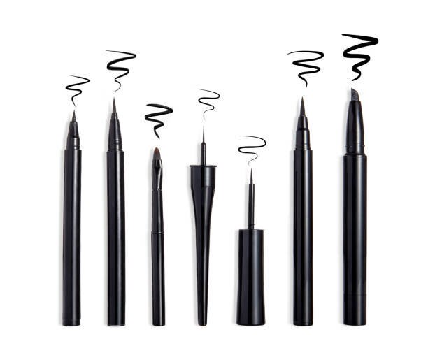 eyeliner-techniques-trending