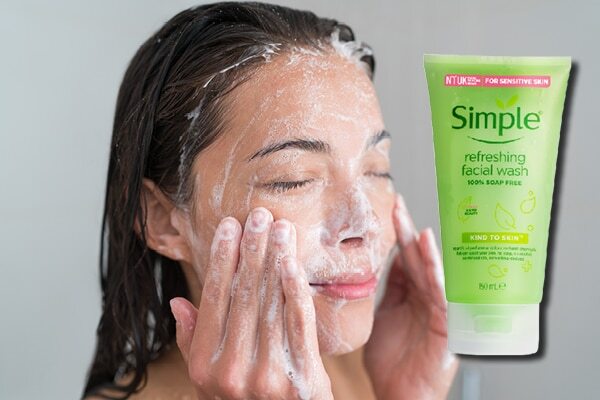 Simple Kind To Skin Hydrating Light Moisturiser