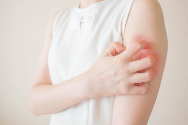 Are There Any Risks Associated with Using Carrot Seed Oil For Skin?