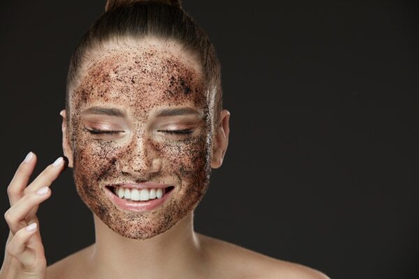 Are There Any Risks Associated with Using Carrot Seed Oil For Skin?
