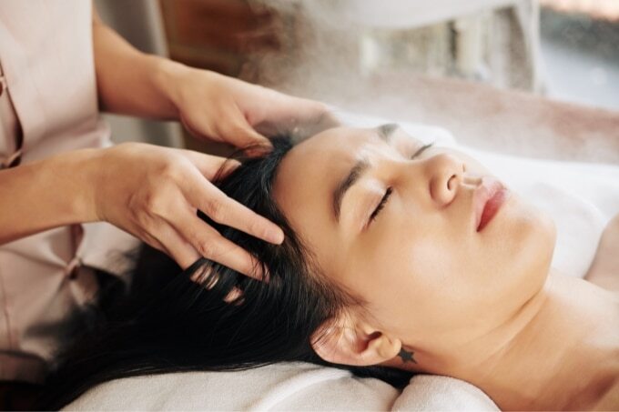 hair oil massage
