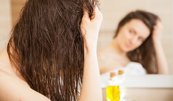 Here’s How To Choose The Best Oil For Hair Thickening