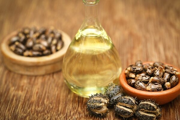 #9 Oil for hair thickening: Castor oil