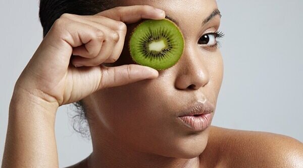 8 Fruit Packs For Face To Get A Healthy Glow