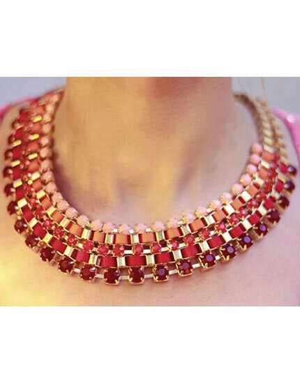 SHOPVIOLLA’S SHREYA