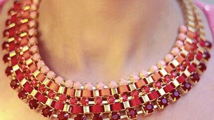 SHOPVIOLLA’S SHREYA