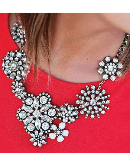 SHOPVIOLLA’S SHREYA