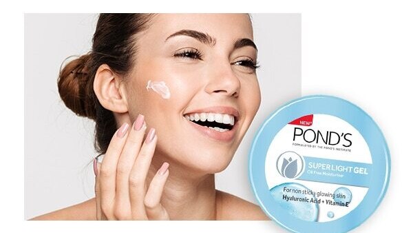 5 products that will help tackle forehead pimples like no other