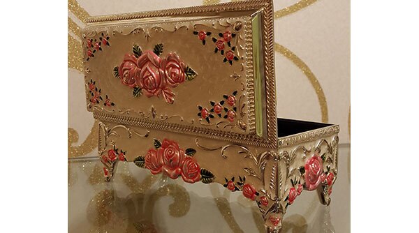 5 Quirky Buys For Your Trousseau