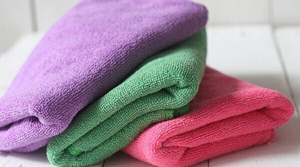 Why Microfiber Towels For Hair Are Your Best Drying Option