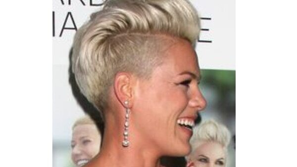 How to do pompadour hairstyle for longer hair