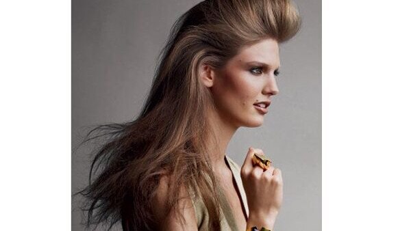 How to do pompadour hairstyle for longer hair