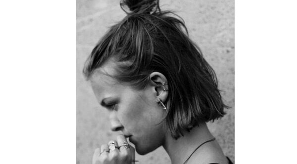Half bun hairstyle hack: How to cover the bare spots?