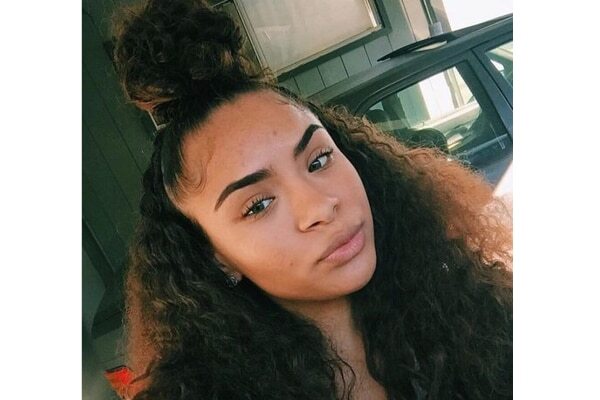 Half bun hairstyle hack: How to cover the bare spots?