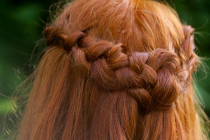 Soft Waves with a Deep Side Part