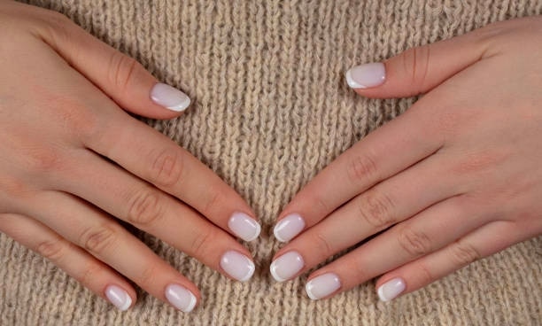 nails