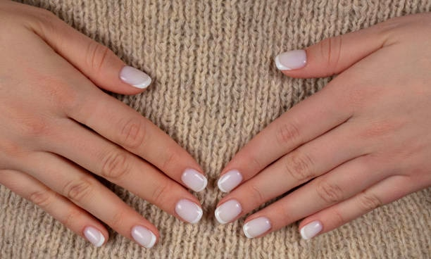 nails