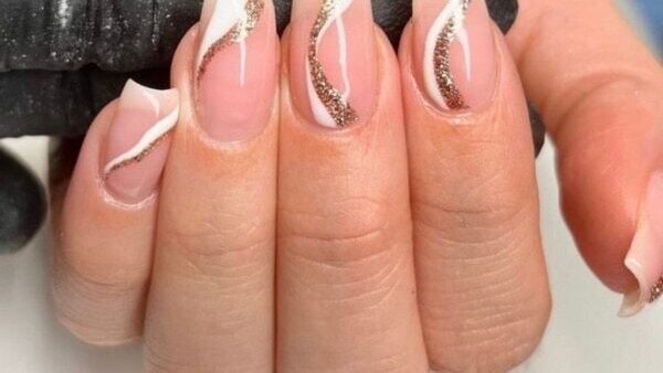 glitter-nail-art-trends