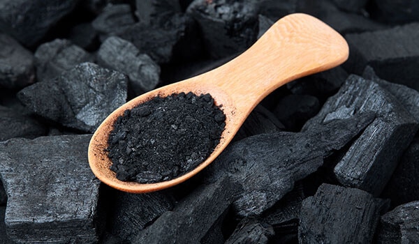 How To Reap The Benefits Of Activated Charcoal For Your Hair