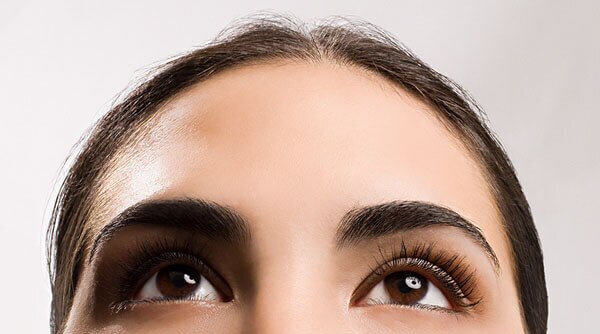 6 Beauty Tricks To Hide A Big Forehead