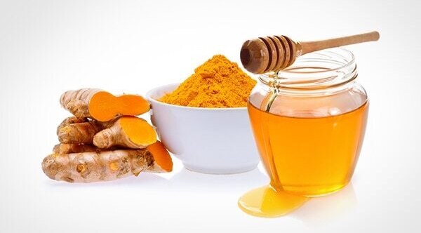 Turmeric with gram flour and milk