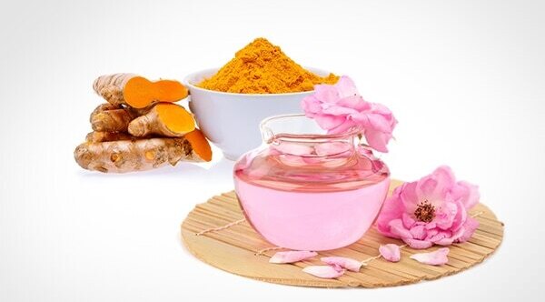 Turmeric with gram flour and milk