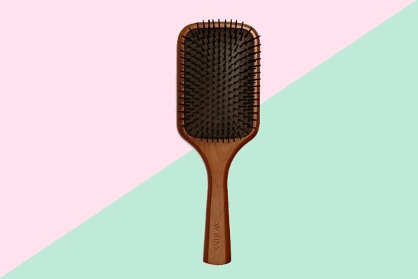 Fine tooth comb with sharp tail