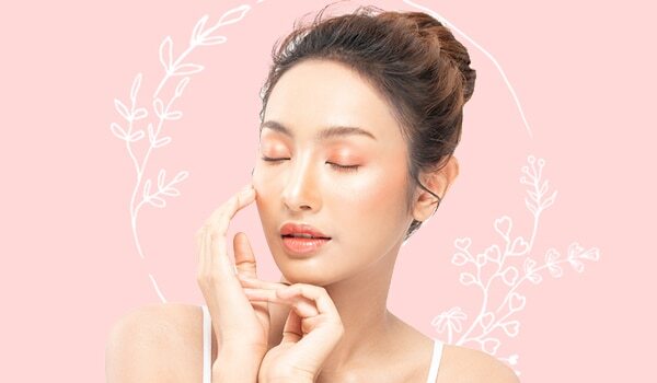 3 Ingredients To Never Apply Near The Eye Area