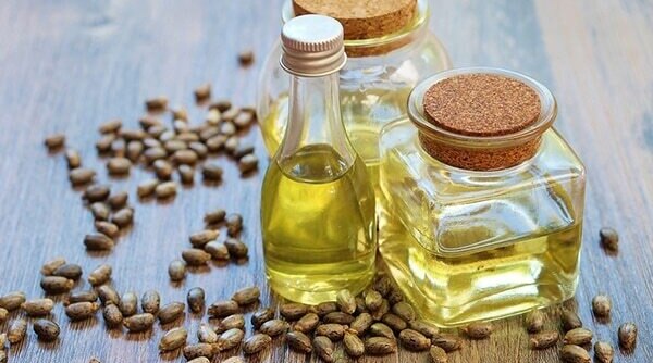Castor Oil—The Cure That Your Hair Will Love