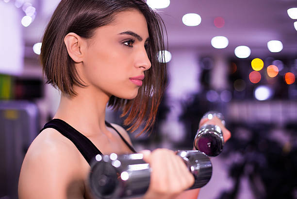 8 Tips For Gym Makeup: The Stronghold Look