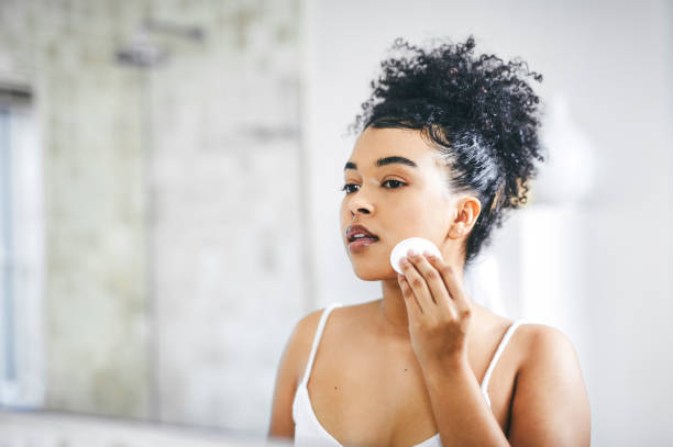 how to use face serum woman lakme vit c