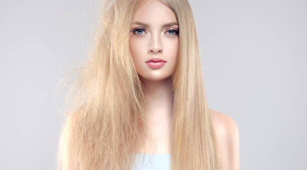 Get the latest on TRESemme Keratin Smooth Serum