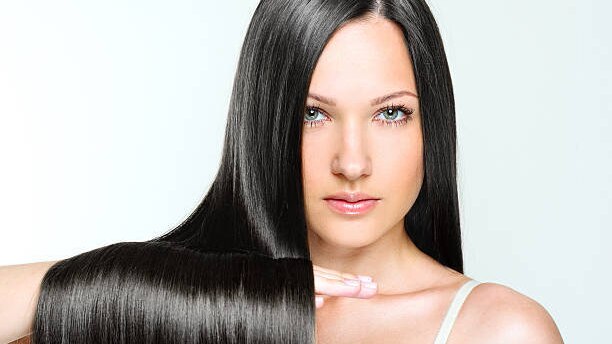 Get the latest on TRESemme Keratin Smooth Serum