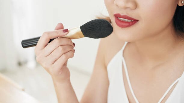 FAQs about tips to make foundation look natural
